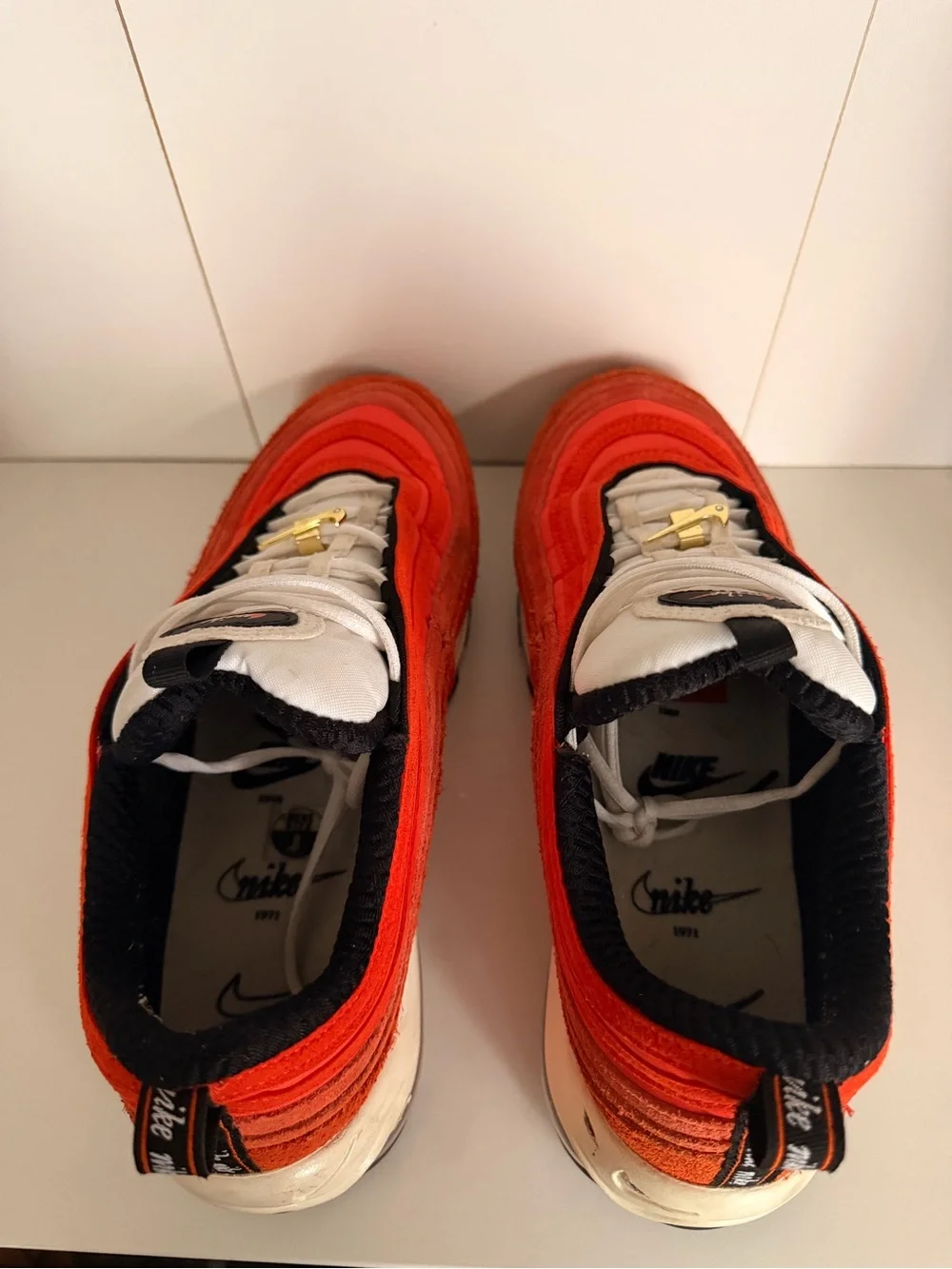 Nike Air Max 97 SE‎ Running Club Sneakers Men’s Size 8 Orange Red DB0246-800